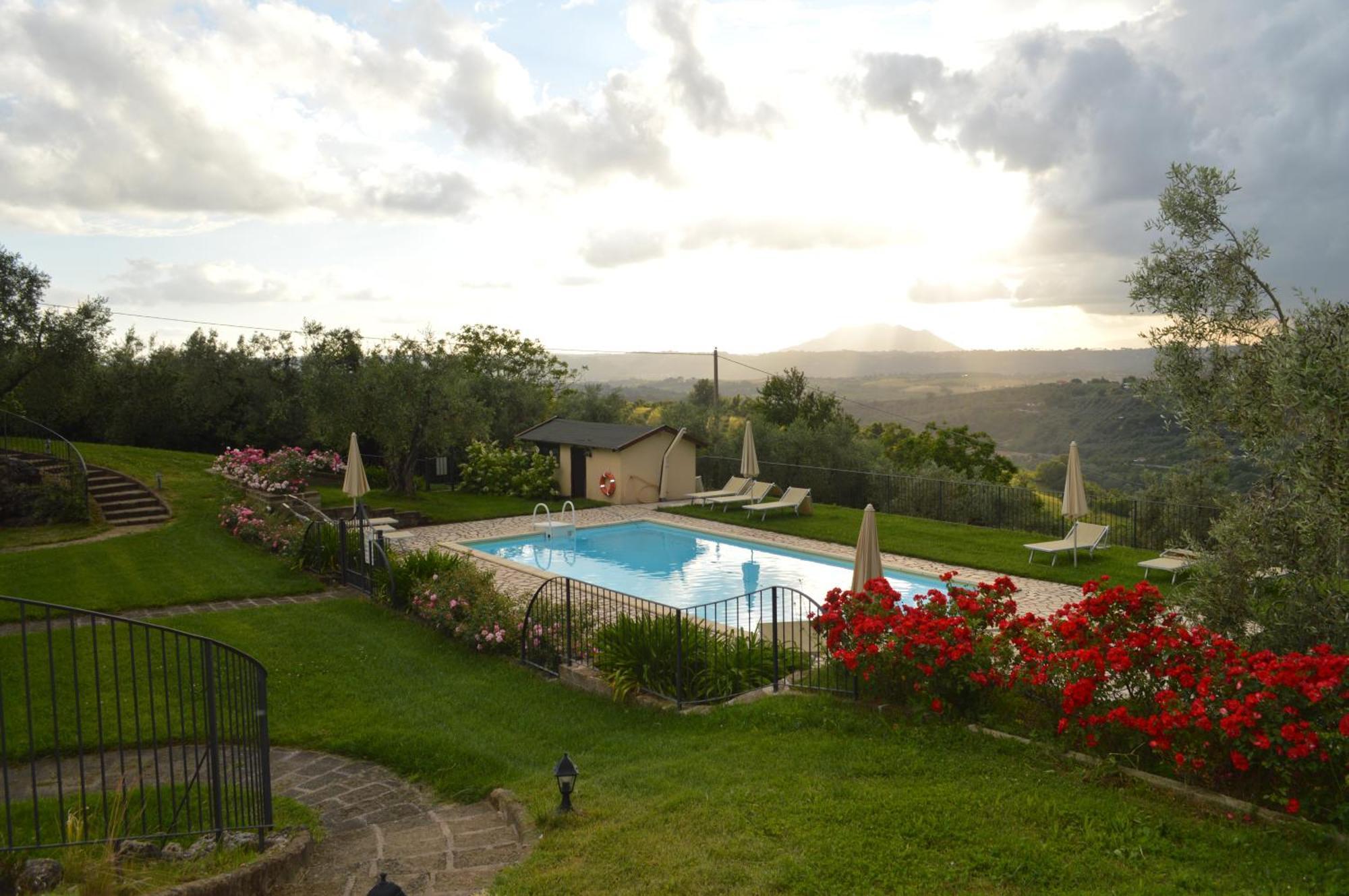 Villa Collebelvedere - Near Rome With Home Restaurant Fara in Sabina Kültér fotó